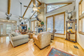 Rustic Cloudcroft Cabin with Spacious Deck and Grill!